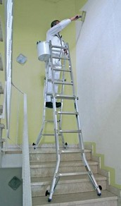 Лестницы-стремянки алюминиевые профессиональные STABILO Шарнирная телескопическая с 4x4 перекладинами 123589
